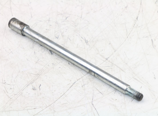 AXE ROUE AVANT