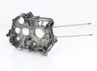 CARTER MOTEUR DROIT