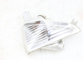 CLIGNOTANT AVANT DROIT