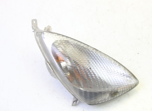 CLIGNOTANT AVANT DROIT