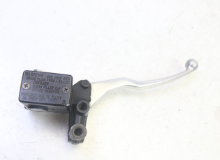 MAITRE CYLINDRE AVANT