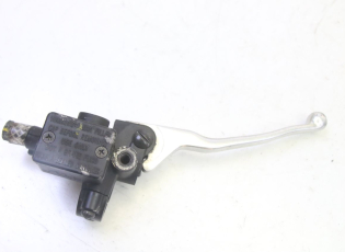 MAITRE CYLINDRE AVANT