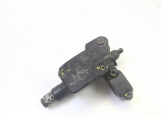 MAITRE CYLINDRE AVANT