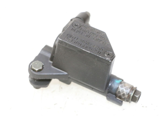 MAITRE CYLINDRE AVANT