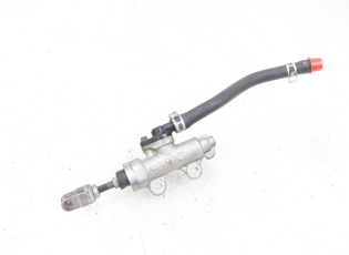 MAITRE CYLINDRE FREIN ARRIERE