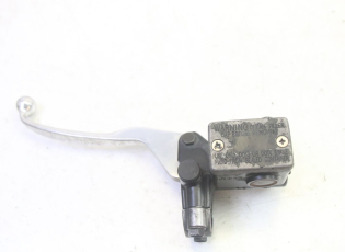 MAITRE CYLINDRE FREIN ARRIERE