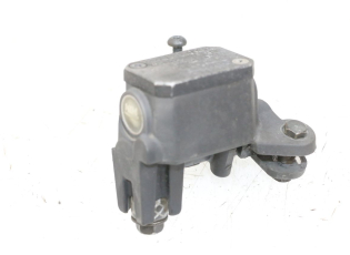 MAITRE CYLINDRE FREIN ARRIERE