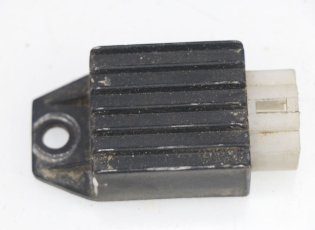 REGULATEUR CHARGE