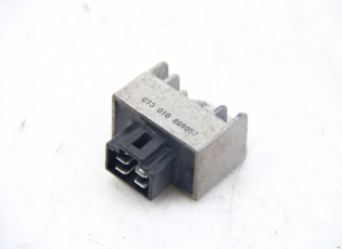 REGULATEUR CHARGE