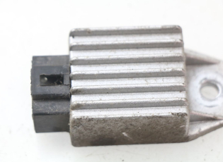 REGULATEUR CHARGE