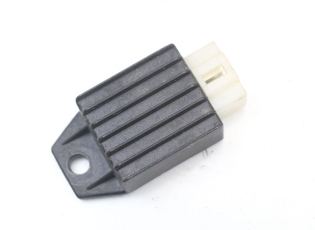 REGULATEUR CHARGE