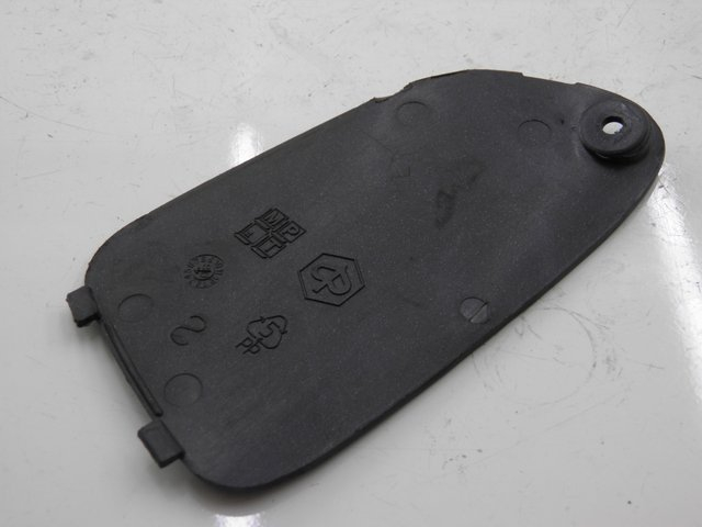 photo de LEFT INSPECTION COVER PIAGGIO BEVERLY 125 (2005 - 2007) - Component detail