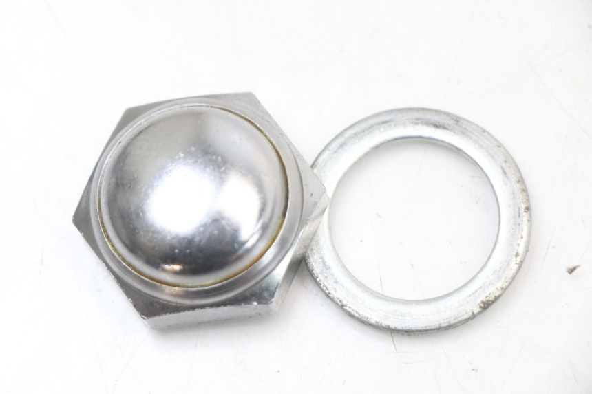 photo de FORK CROWN NUT HYOSUNG GTR 125 (2006 - 2008)
