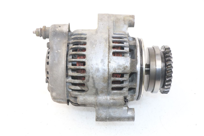photo de ALTERNATOR SUZUKI GSX-F GSXF 600 (1998 - 2004) - Fixing points details