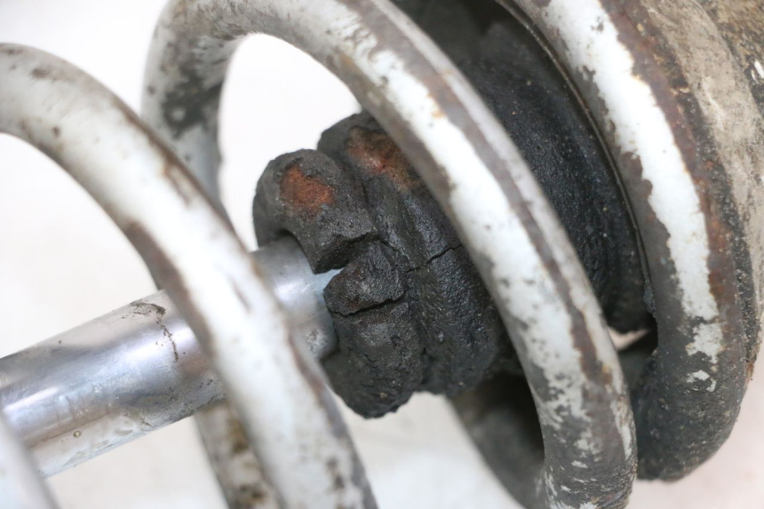 photo de REAR SHOCK ABSORBER YAMAHA YZ 125 (1998 - 2005)