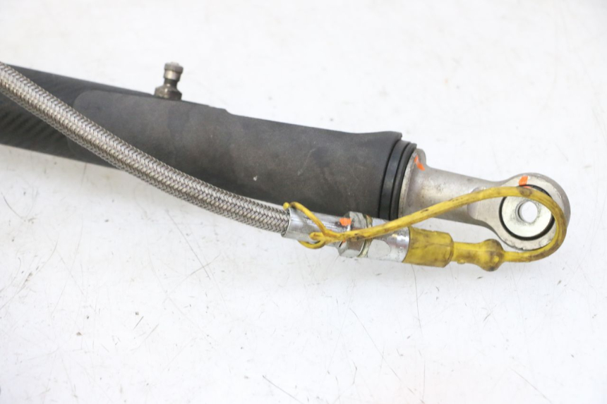 photo de FRONT SHOCK ABSORBER QUADRO 4 4D 350 (2015 - 2018)