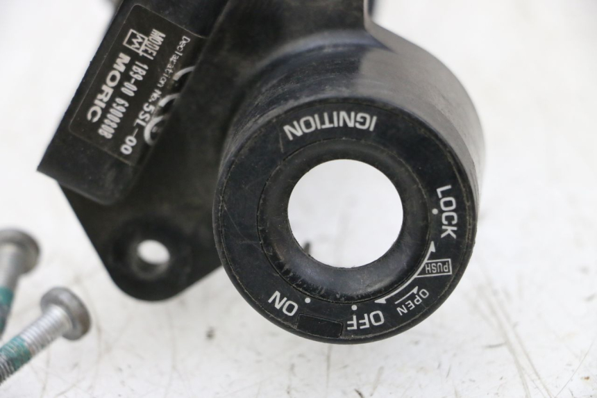 photo de TRANSPONDER ANTENNA YAMAHA XMAX X-MAX 125 (2006 - 2009) - Alternative perspective