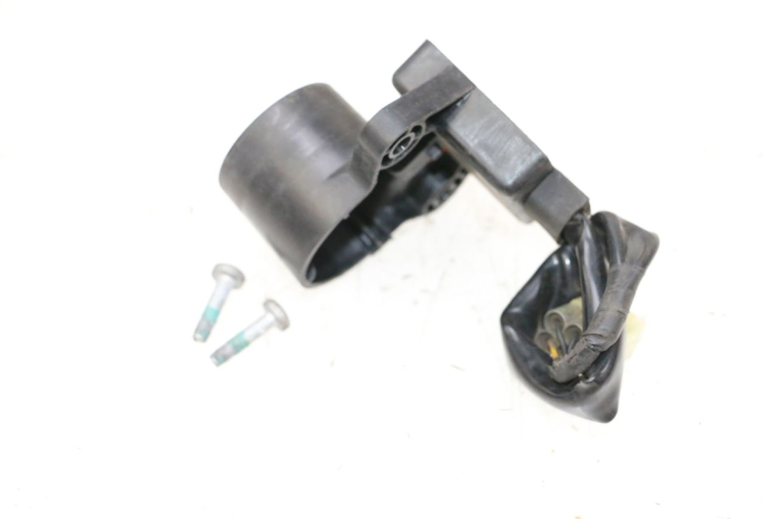 photo de TRANSPONDER ANTENNA YAMAHA XMAX X-MAX 125 (2006 - 2009) - Fixing points details