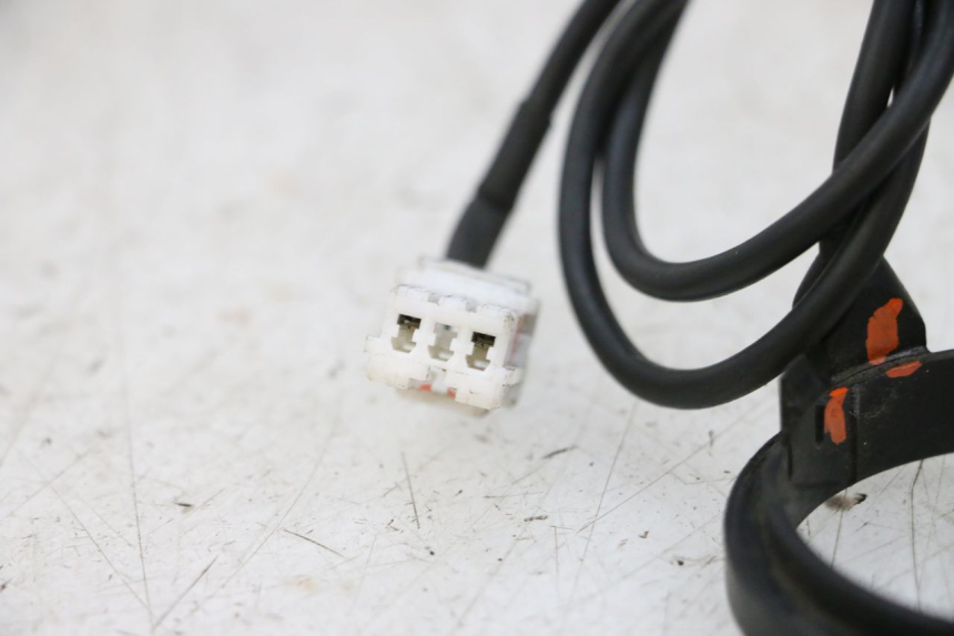 photo de TRANSPONDER ANTENNA PIAGGIO X8 125 (2004 - 2007) - Zoom on usage condition