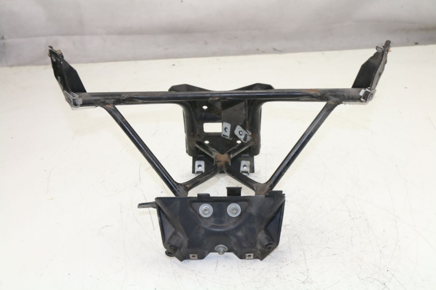 photo de FRONT FAIRING BRACKET APRILIA ATLANTIC 125 (2003 - 2009)