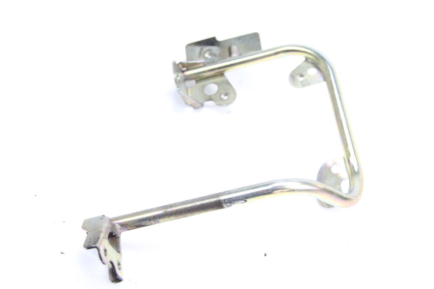 photo de FRONT FAIRING BRACKET YAMAHA CYGNUS X INJECTION 125 (2007 - 2013)