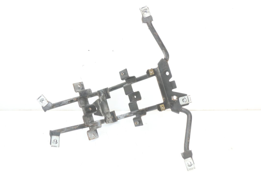 photo de FRONT FAIRING BRACKET RENAULT KOURANOS 125 (2001 - 2004)