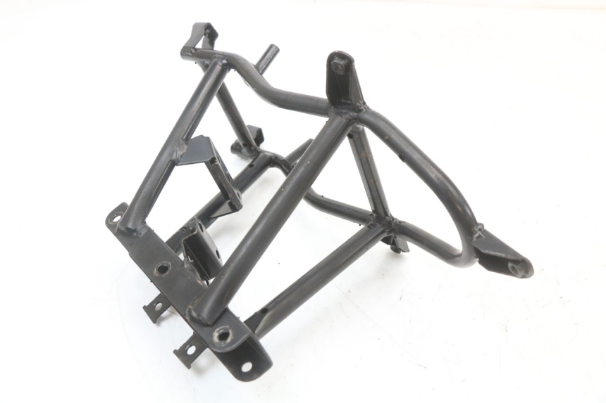 photo de FRONT FAIRING BRACKET LONGJIA EASY MAX 125 (2020 - 2024)