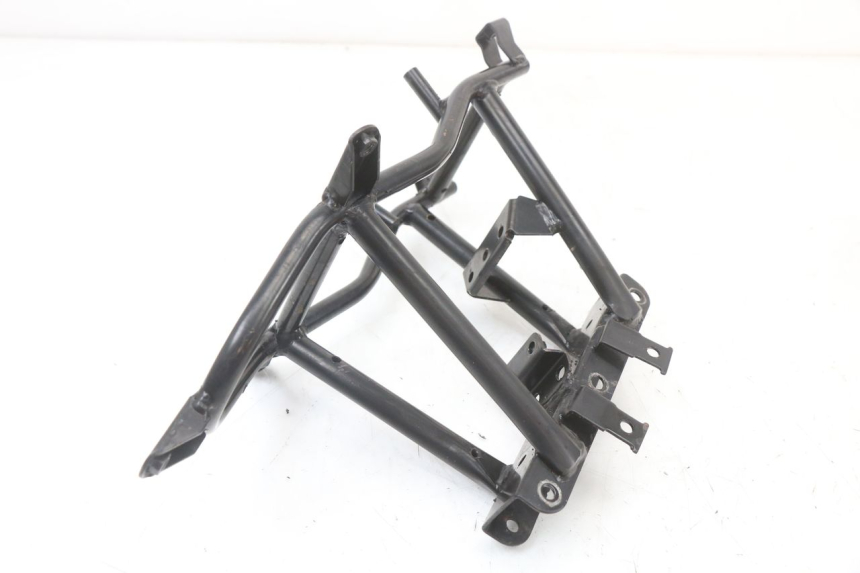 photo de FRONT FAIRING BRACKET LONGJIA EASY MAX 125 (2020 - 2024)