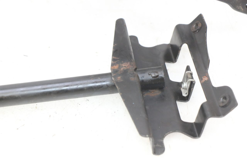 photo de FRONT FAIRING BRACKET PIAGGIO MP3 LT 300 (2010 - 2016)