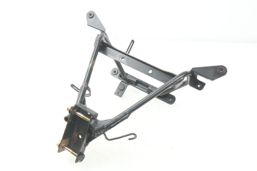 photo de FRONT FAIRING BRACKET DAELIM S2 FI 125 (2008 - 2017)