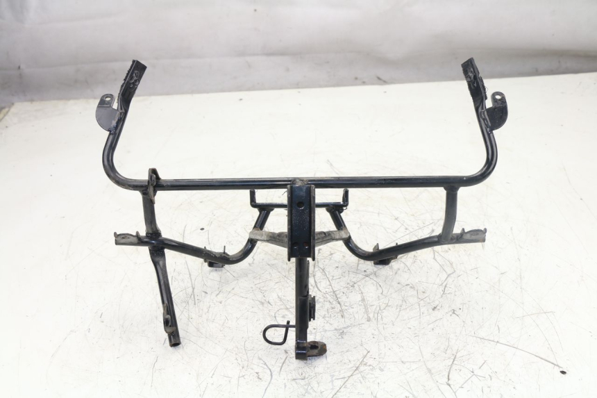 photo de FRONT FAIRING BRACKET SUZUKI UH BURGMAN 125 (2002 - 2006)