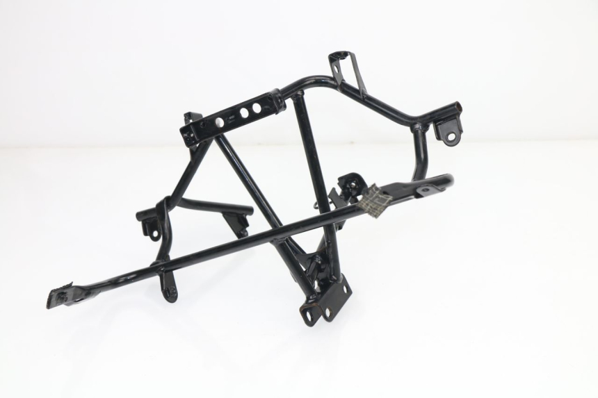 photo de FRONT FAIRING BRACKET SUZUKI UH BURGMAN 125 (2002 - 2006)