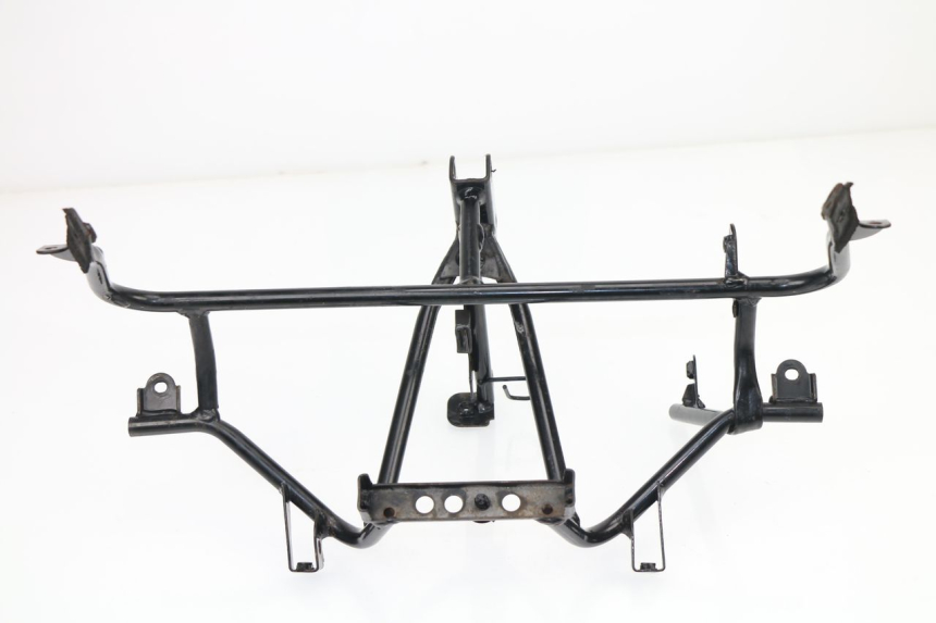 photo de FRONT FAIRING BRACKET SUZUKI UH BURGMAN 125 (2002 - 2006)