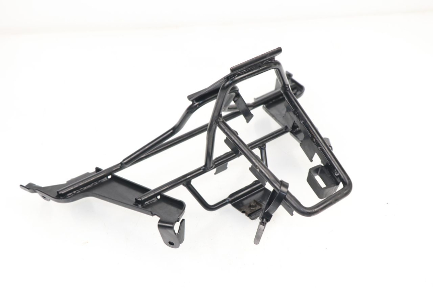 photo de FRONT FAIRING STAY TGB X-MOTION XMOTION 125 (2008 - 2014)