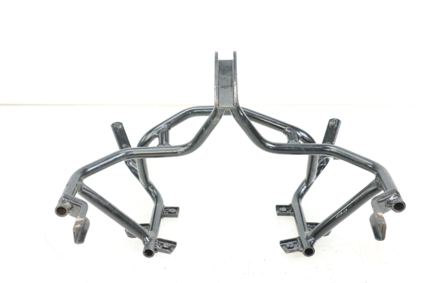 photo de FRONT FAIRING BRACKET HYOSUNG GTR 125 (2006 - 2008)