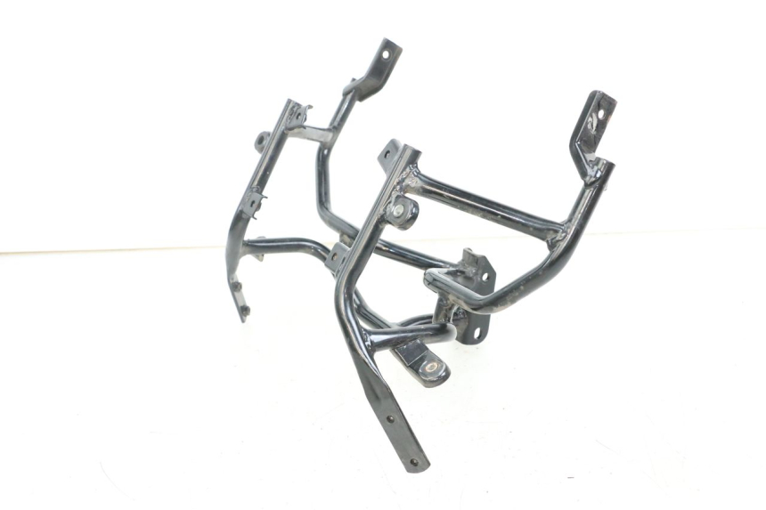 photo de FRONT FAIRING BRACKET HYOSUNG GTR 125 (2006 - 2008)