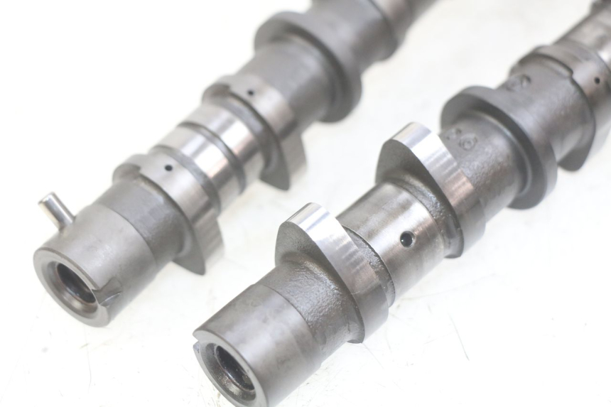 photo de CAMSHAFT SUZUKI BURGMAN 650 (2002 - 2004)