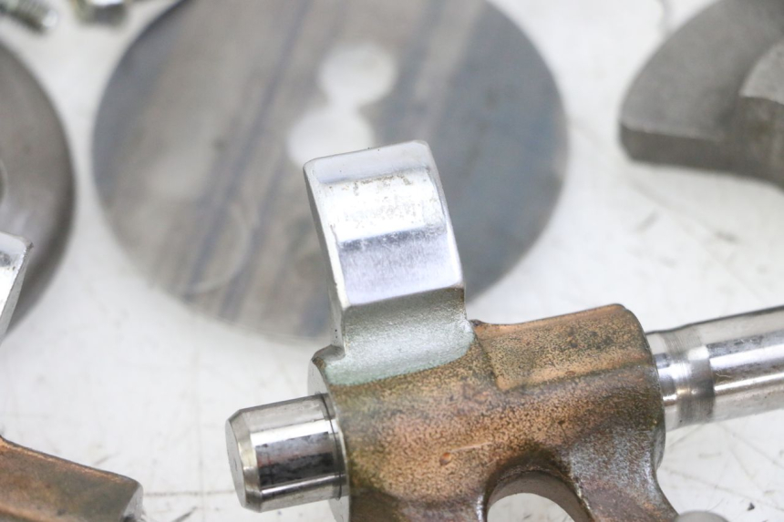 photo de CAMSHAFT PIAGGIO VESPA GRANTURISMO 200 (2004 - 2005)