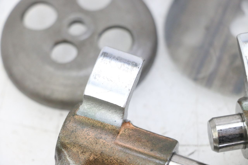 photo de CAMSHAFT PIAGGIO VESPA GRANTURISMO 200 (2004 - 2005)
