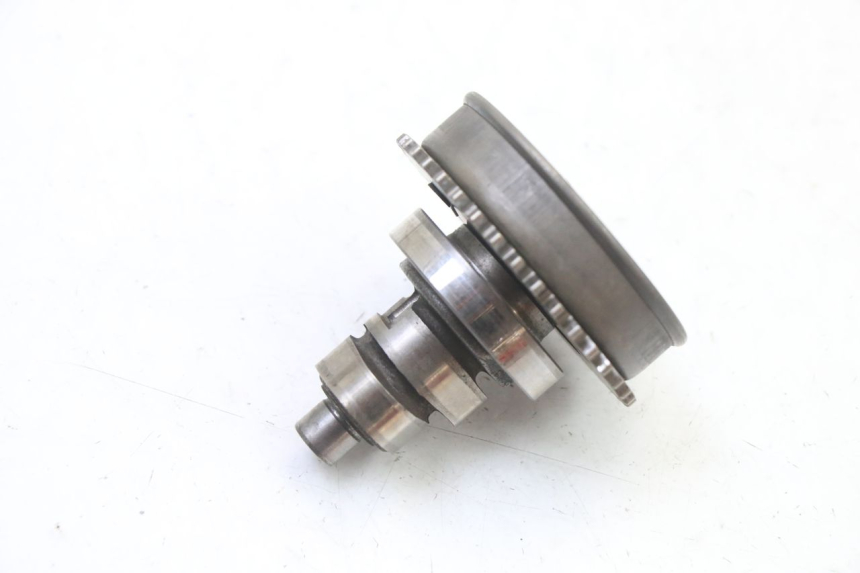 photo de CAMSHAFT YAMAHA XMAX X-MAX 125 (2006 - 2009) - Alternative perspective