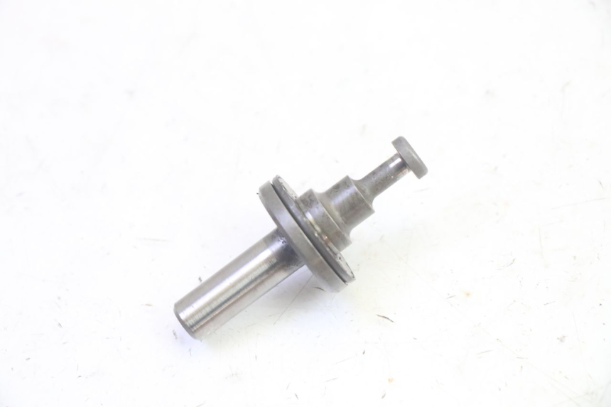 photo de CLUTCH SHAFT KAWASAKI ZR 7 750 (1999 - 2001) - Zoom on usage condition