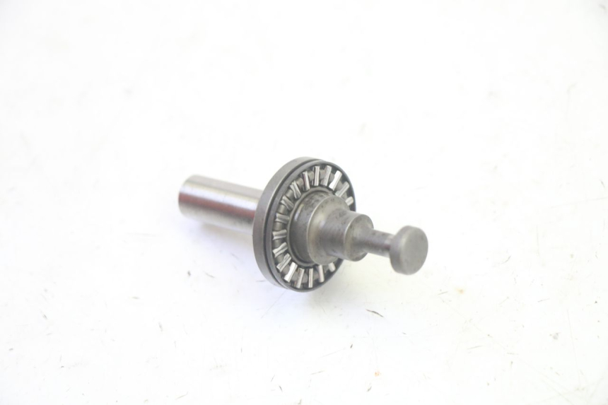 photo de CLUTCH SHAFT KAWASAKI ZR 7 750 (1999 - 2001) - Alternative perspective