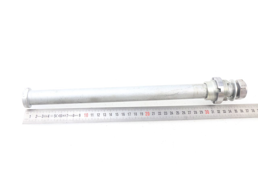 photo de SWING ARM AXLE HONDA CBR RR FIREBLADE 1000 (2006 - 2007)