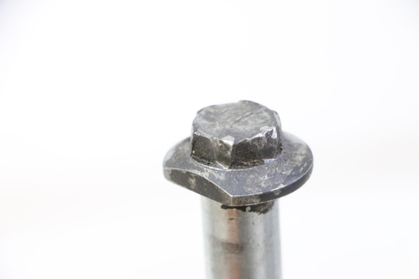 photo de SWING ARM AXLE YAMAHA FJ 36Y 1100 (1984 - 1985)