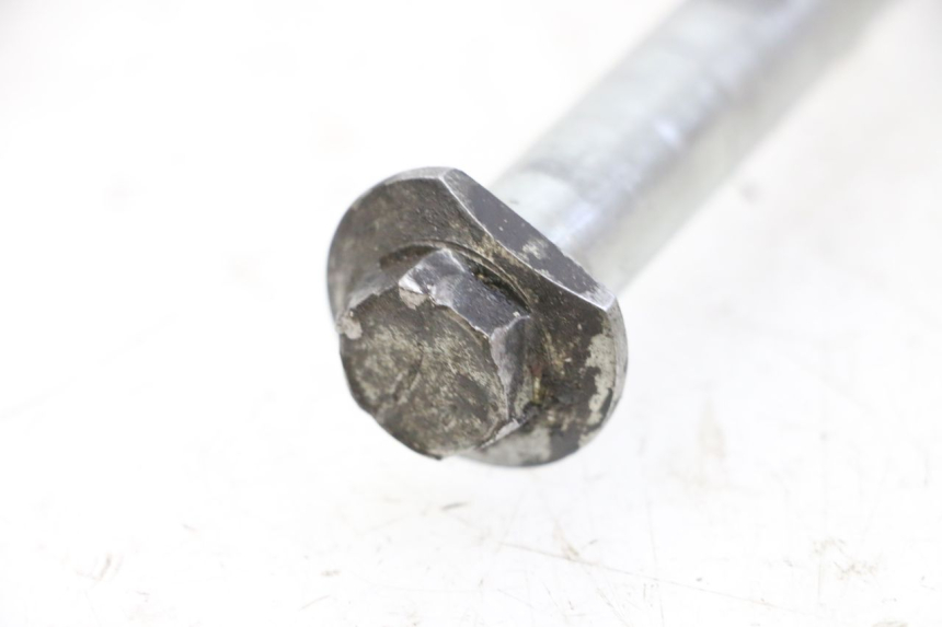 photo de SWING ARM AXLE YAMAHA FJ 36Y 1100 (1984 - 1985)
