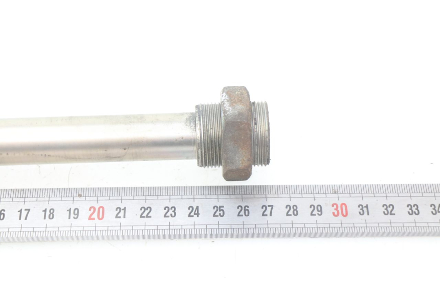 photo de SWINGARM PIVOT BOLT YAMAHA FJR ABS 1300 (2016 - 2020)