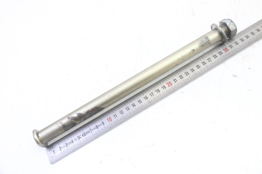 photo de SWING ARM AXLE YAMAHA FZ6 FAZER S2 600 (2007 - 2011)
