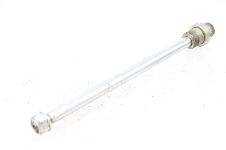 photo de SWING ARM AXLE HONDA VT C2 SHADOW 750 (1997 - 2001)
