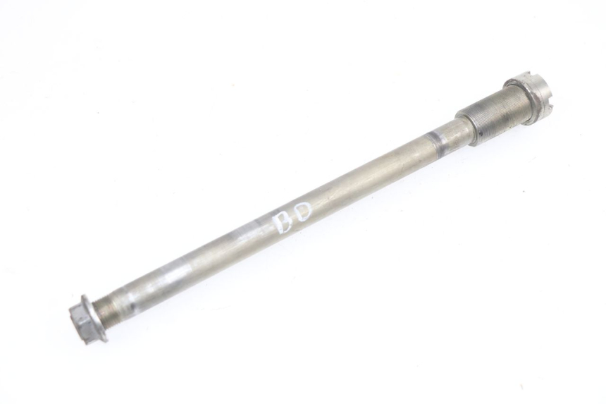 photo de SWINGARM PIVOT BOLT KAWASAKI Z 750 (2007 - 2013)