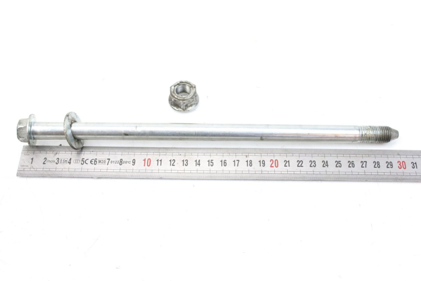 photo de SWINGARM PIVOT BOLT SYM HUSKY 125 (1999 - 2005)